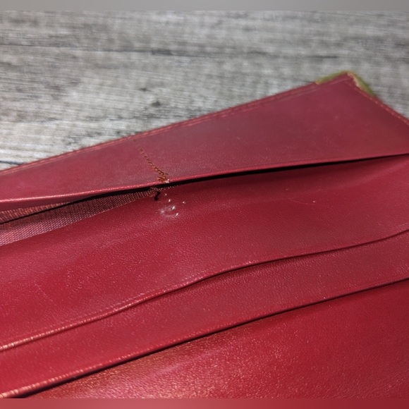 Cartier | Must De Cartier Burgundy Leather "Double C" Logo Long Bifold Wallet - Picture 6 of 11